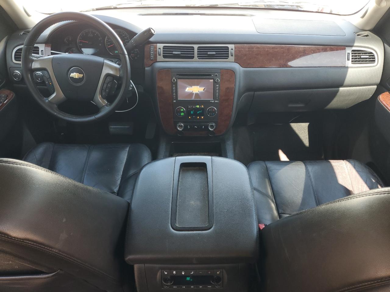 2013 Chevrolet Suburban K1500 Lt VIN: 1GNSKJE79DR312308 Lot: 61052045