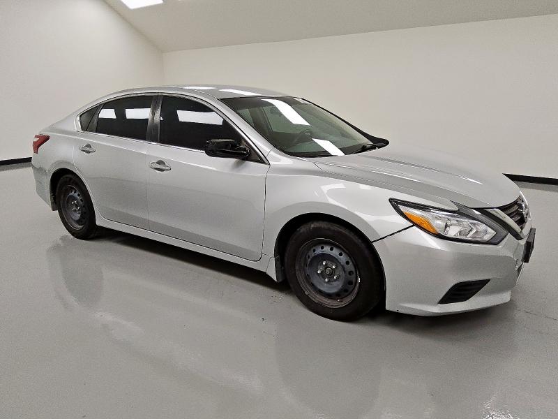  NISSAN ALTIMA 2017 Silver