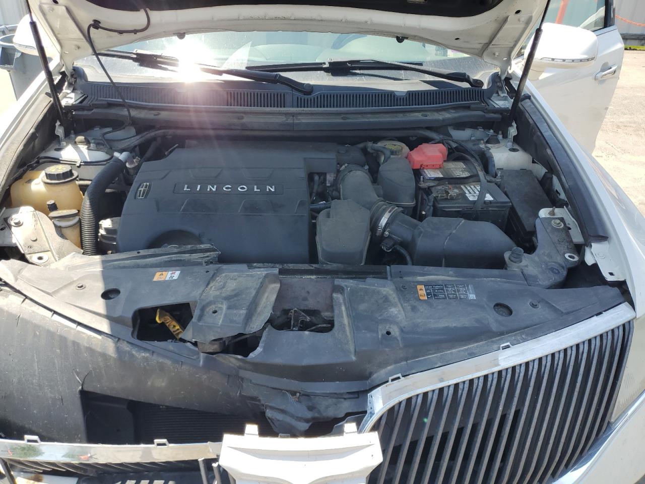 2014 Lincoln Mkt VIN: 2LMHJ5FK2EBL58339 Lot: 61364135