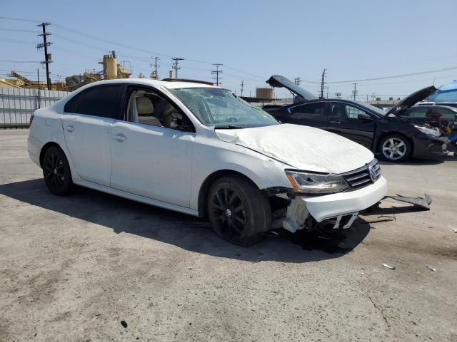  VOLKSWAGEN JETTA 2017 Белый