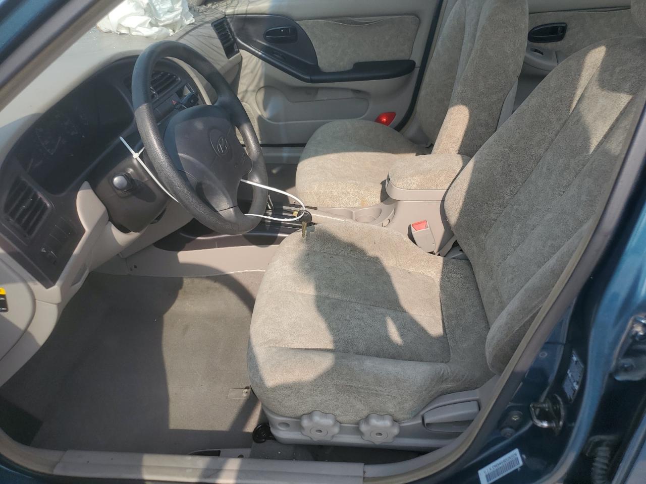 2002 Hyundai Elantra Gls VIN: KMHDN45D82U263334 Lot: 60726485