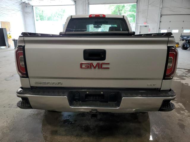  GMC SIERRA 2018 Srebrny