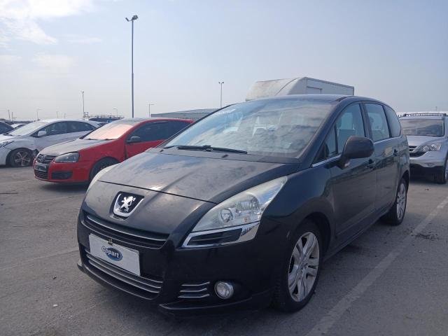 PEUGEOT 5008 ACTIV 2012