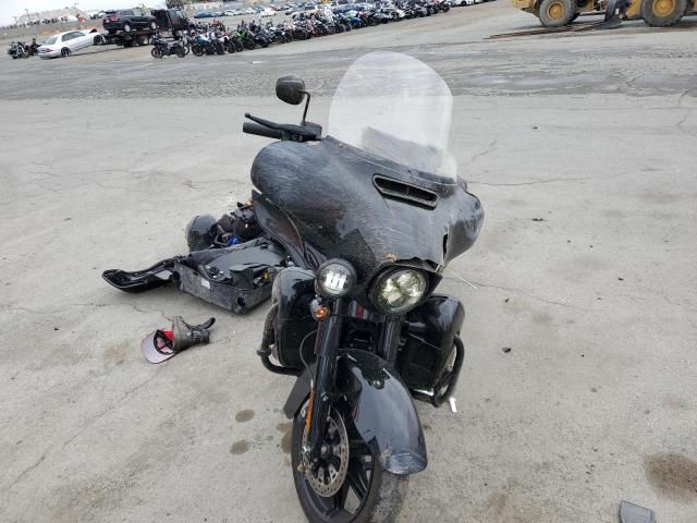  HARLEY-DAVIDSON FL 2021 Чорний