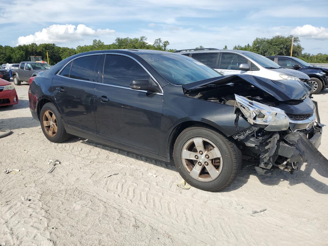 CHEVROLET MALIBU 2015 VIN 1G11C5SL2FF334626 zdjęcie 4