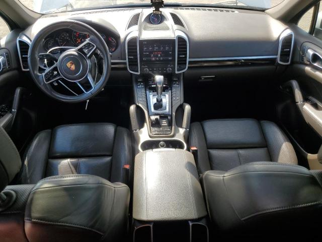  PORSCHE CAYENNE 2017 White