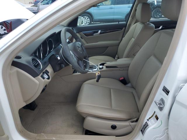 Sedans MERCEDES-BENZ C-CLASS 2013 Biały