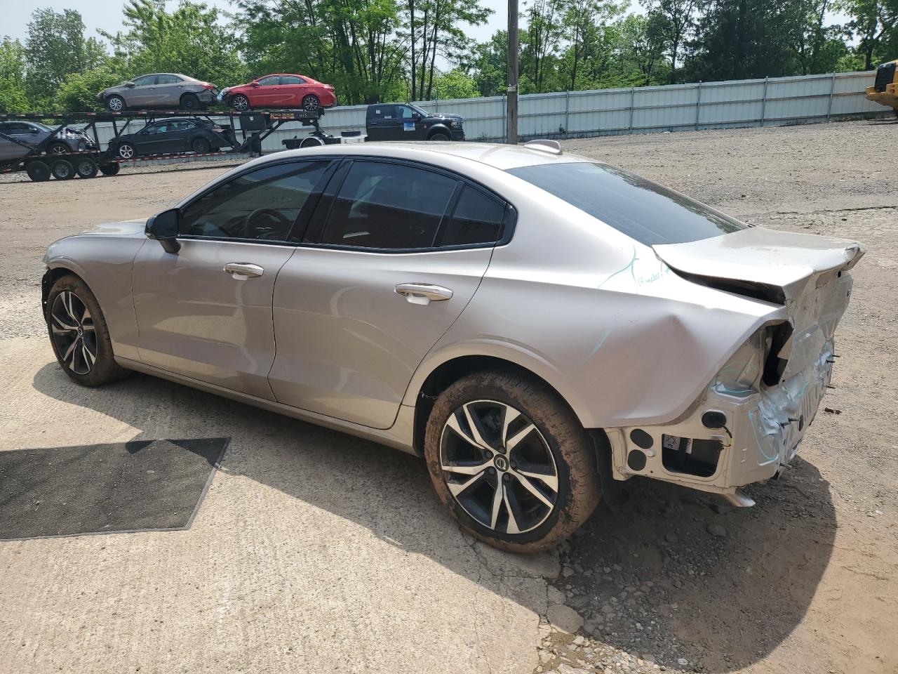 7JRL12FK7RG322199 VOLVO S60 CORE 2024