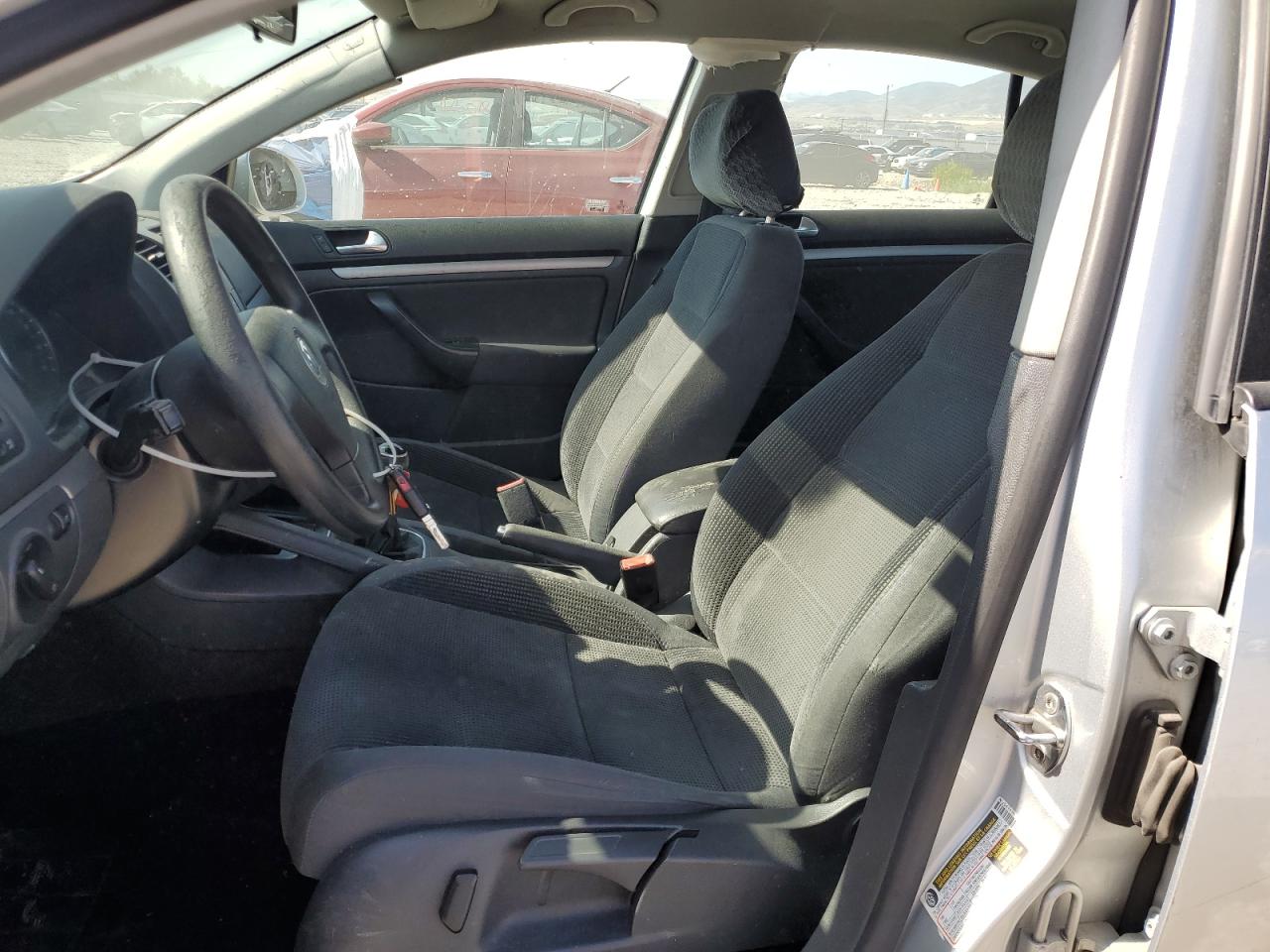 2008 Volkswagen Jetta S VIN: 3VWJM71K98M094547 Lot: 60100655