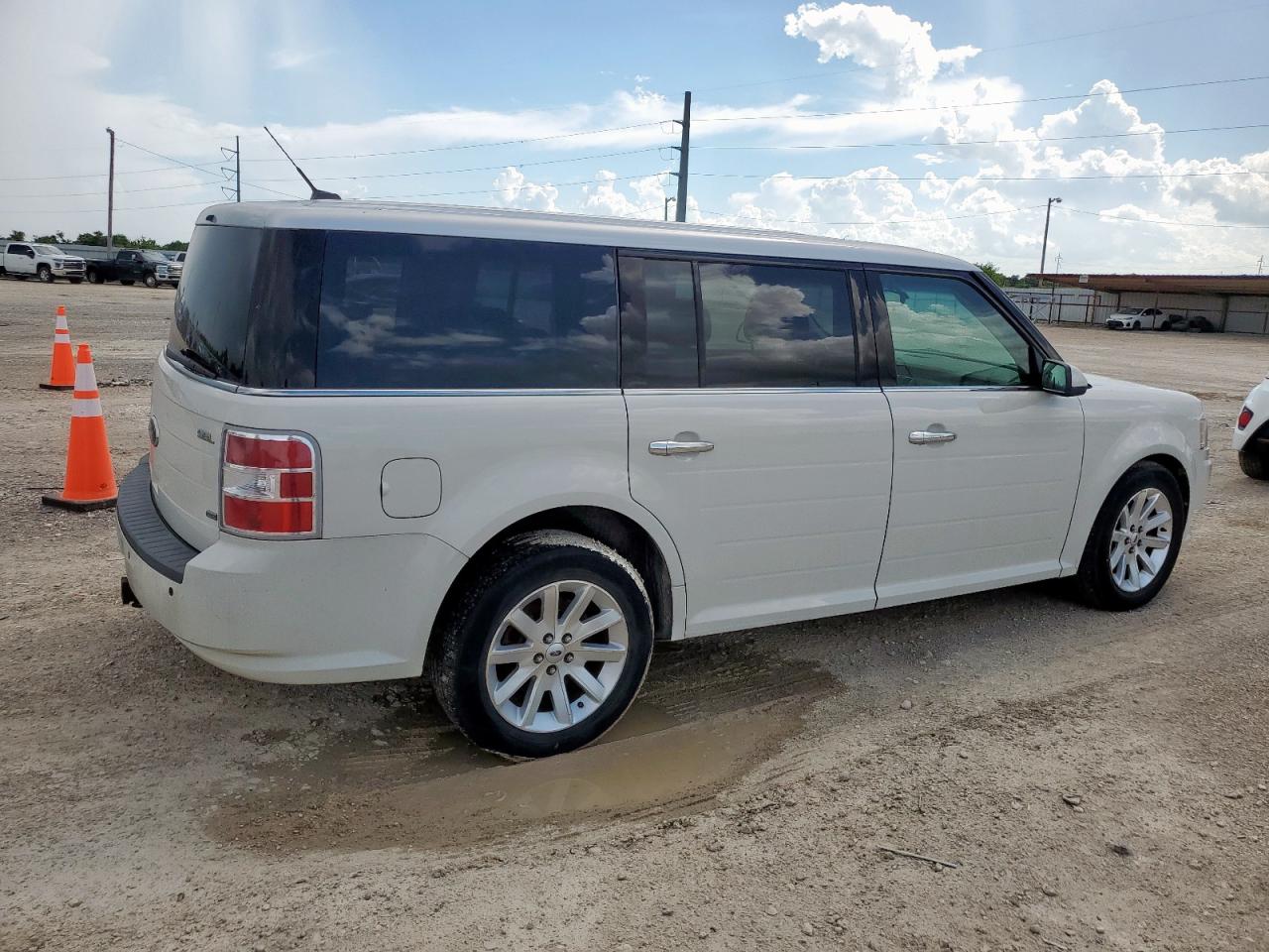 FORD FLEX 2011 VIN 2FMHK6CC6BBD22810 фото 3