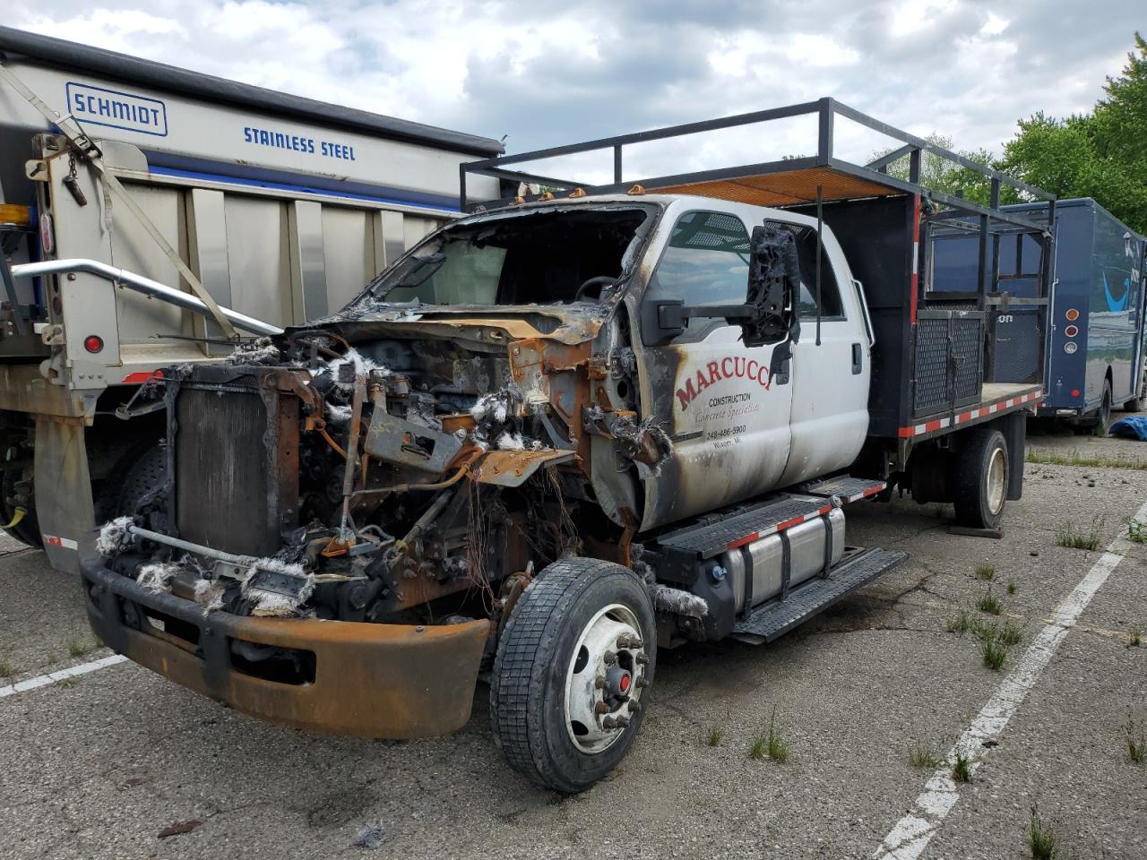 2016 Ford F650 Super Duty იყიდება Woodhaven-ში, MI - Burn