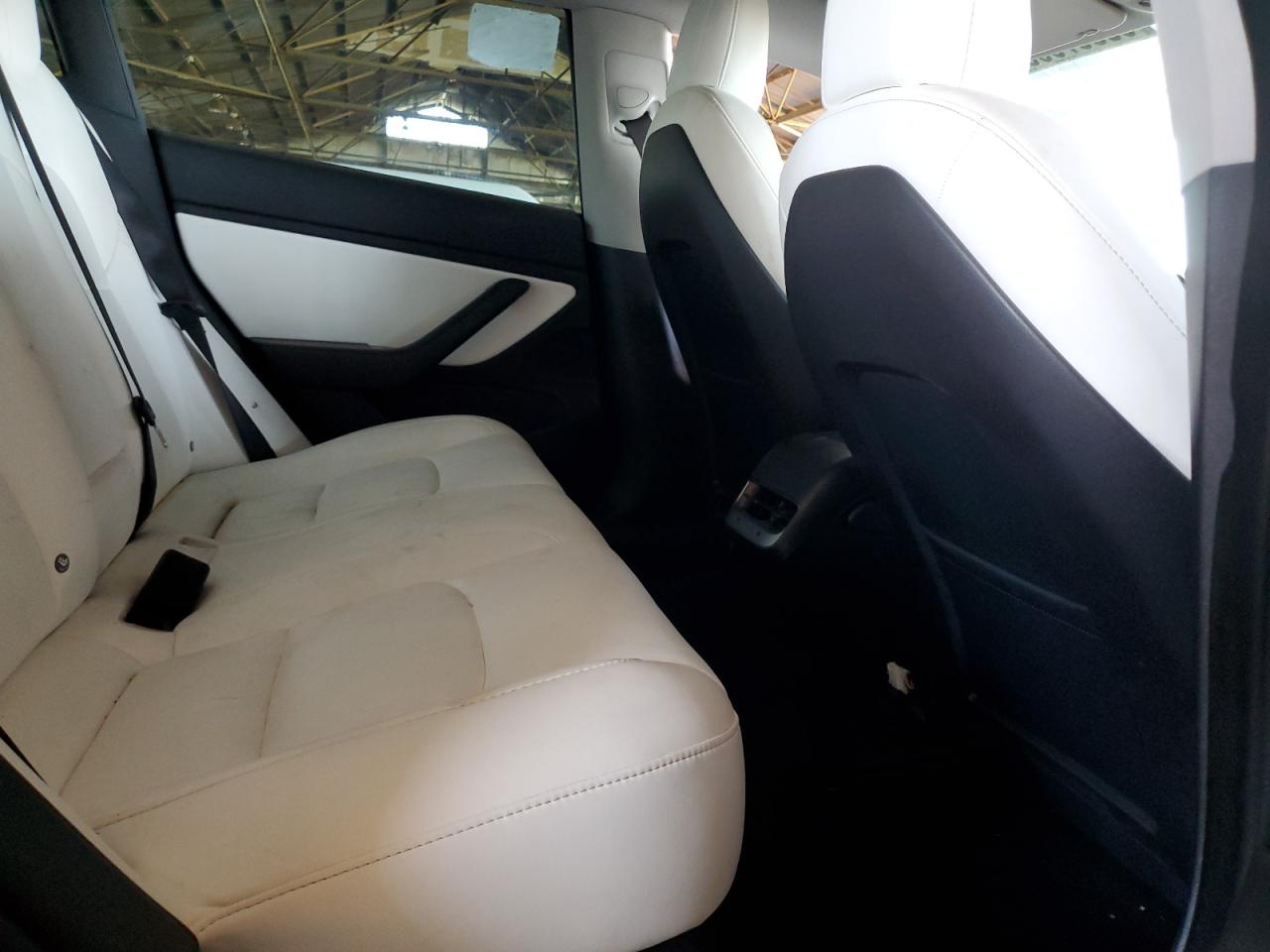 2018 Tesla Model 3 VIN: 5YJ3E1EB2JF147258 Lot: 63067905
