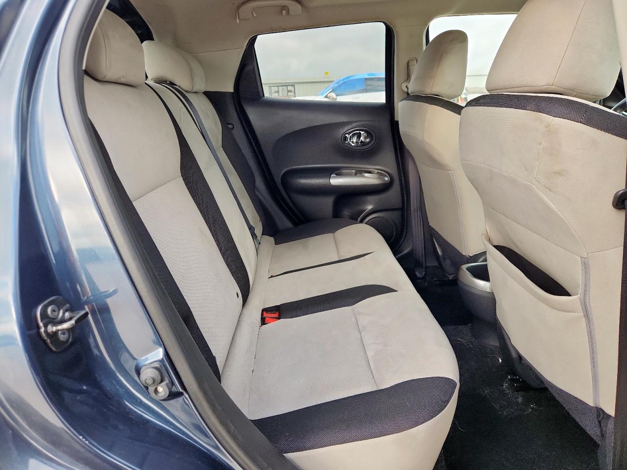 2013 Nissan Juke S VIN: JN8AF5MR1DT201553 Lot: 61682315