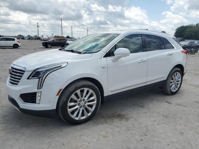  CADILLAC XT5 2017 Белы