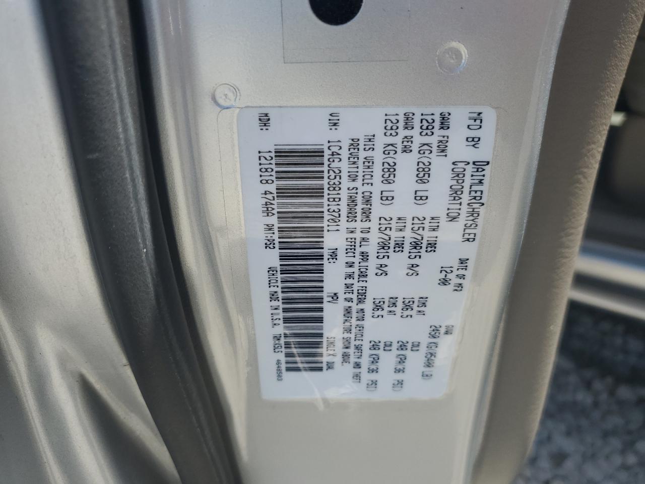 2001 Chrysler Voyager VIN: 1C4GJ25381B137011 Lot: 62588465