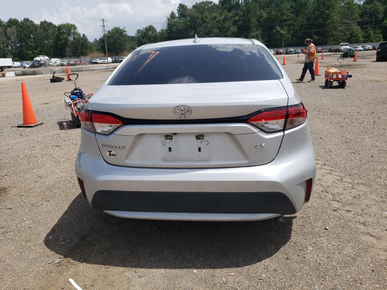 2020 Toyota Corolla Le VIN: 5YFEPRAE4LP018639 Lot: 62999725