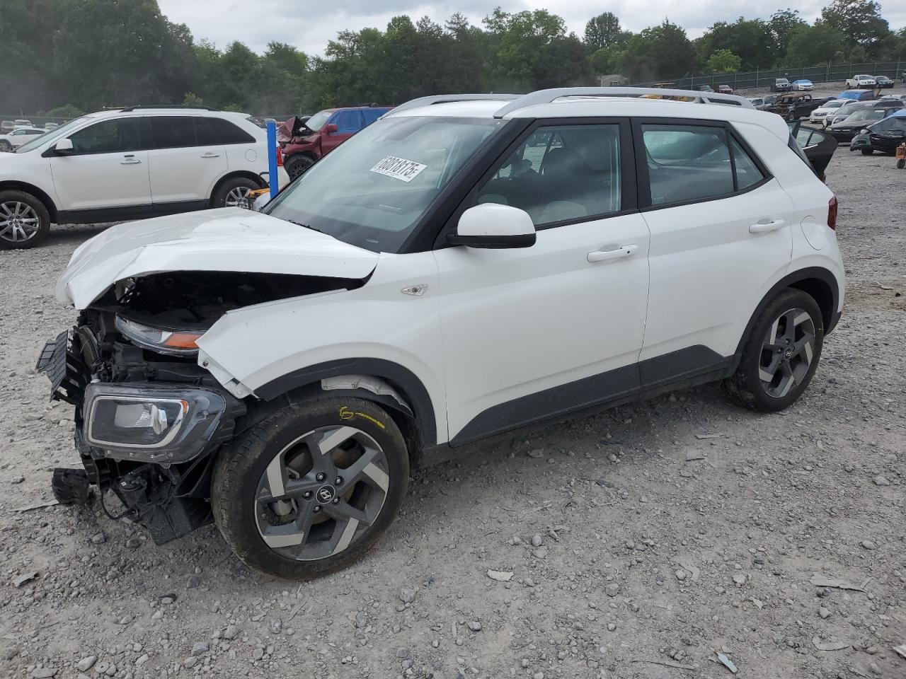 2024 Hyundai Venue Sel white null gas KMHRC8A32RU329399 photo #1