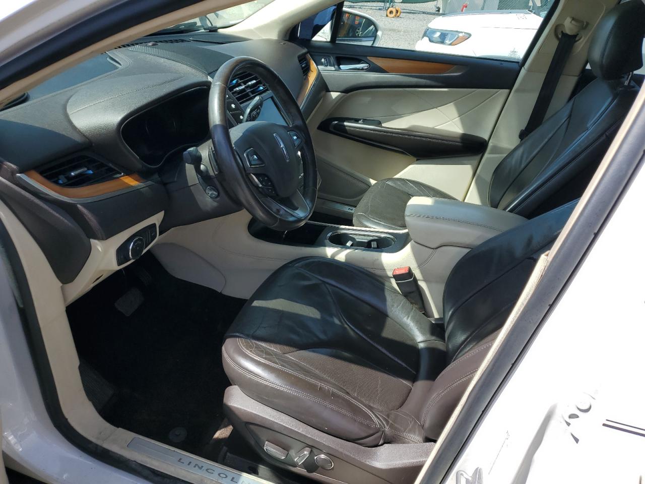 LINCOLN MKC 2016 VIN 5LMCJ3C94GUJ27853 фото 7
