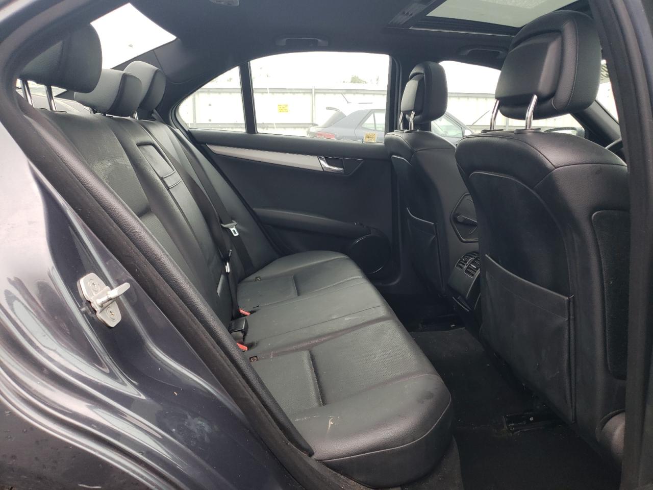 2008 Mercedes-Benz C 300 VIN: WDDGF54X78F071101 Lot: 61275595