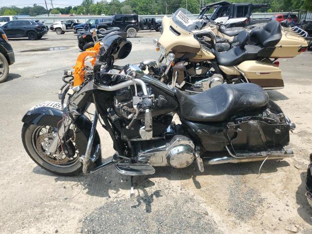 2010 HARLEY-DAVIDSON FLHX   