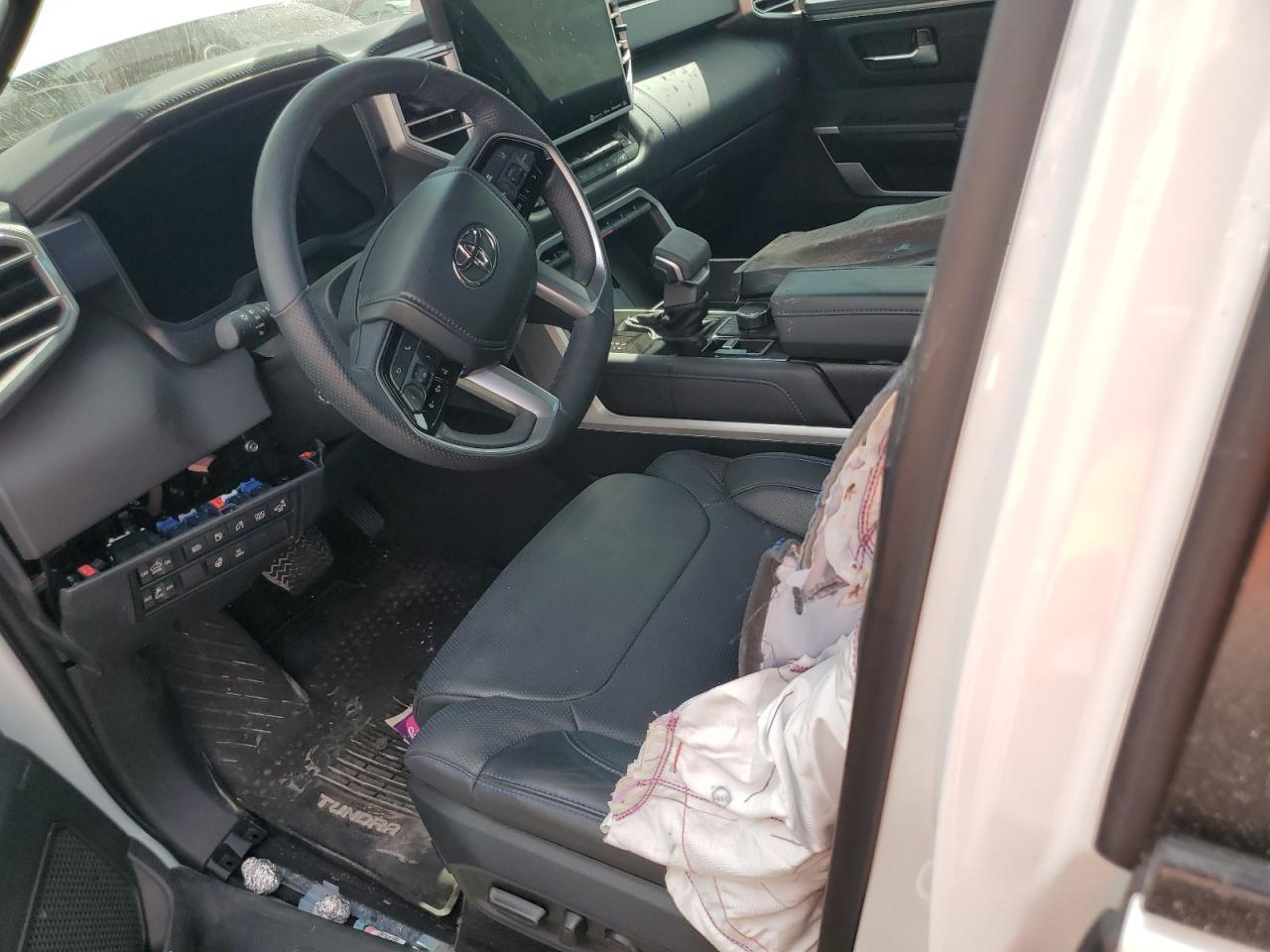 TOYOTA TUNDRA 2024 VIN 5TFNC5DB6RX051433 фото 7