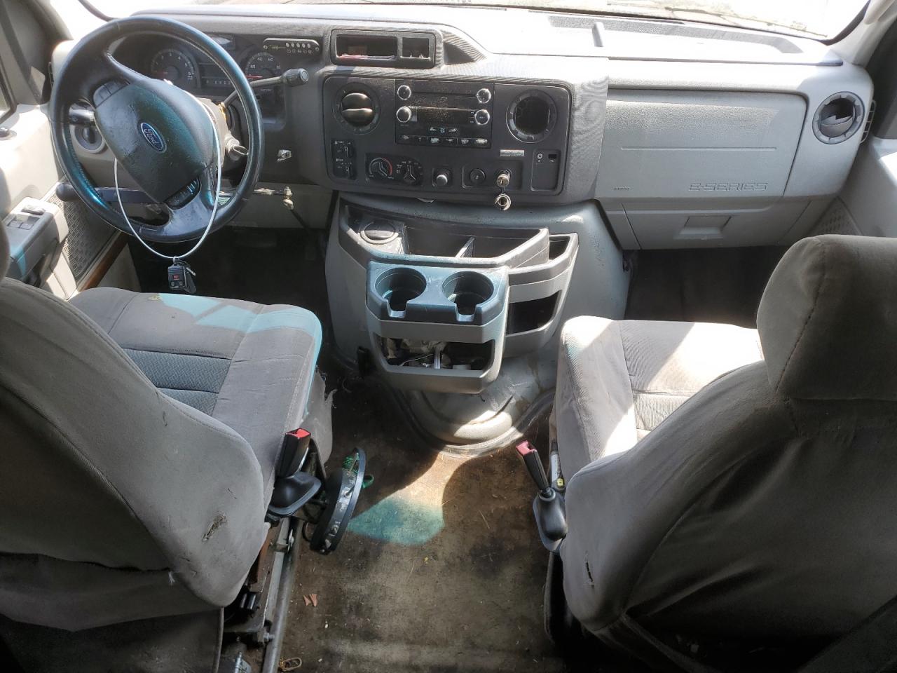 2010 Ford Econoline E150 Van VIN: 1FDNE1EL1ADA05830 Lot: 62006825