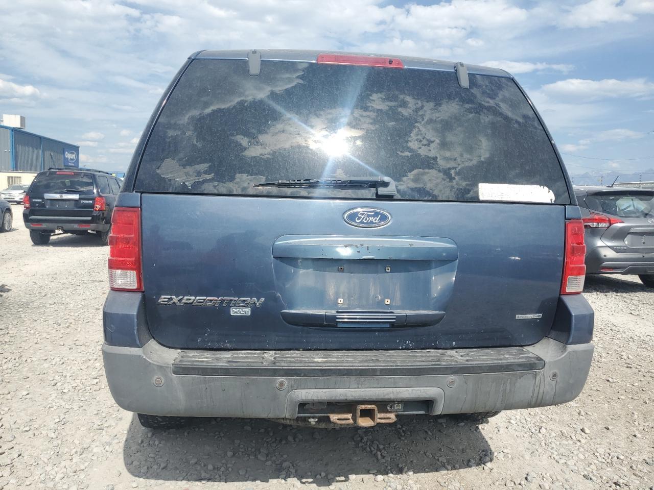2004 Ford Expedition Xlt VIN: 1FMPU16L94LA55055 Lot: 61635705