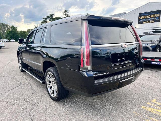 Parquets CADILLAC ESCALADE 2016 Czarny