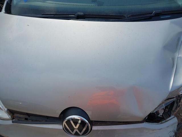 2021 VOLKSWAGEN UP R-LINE