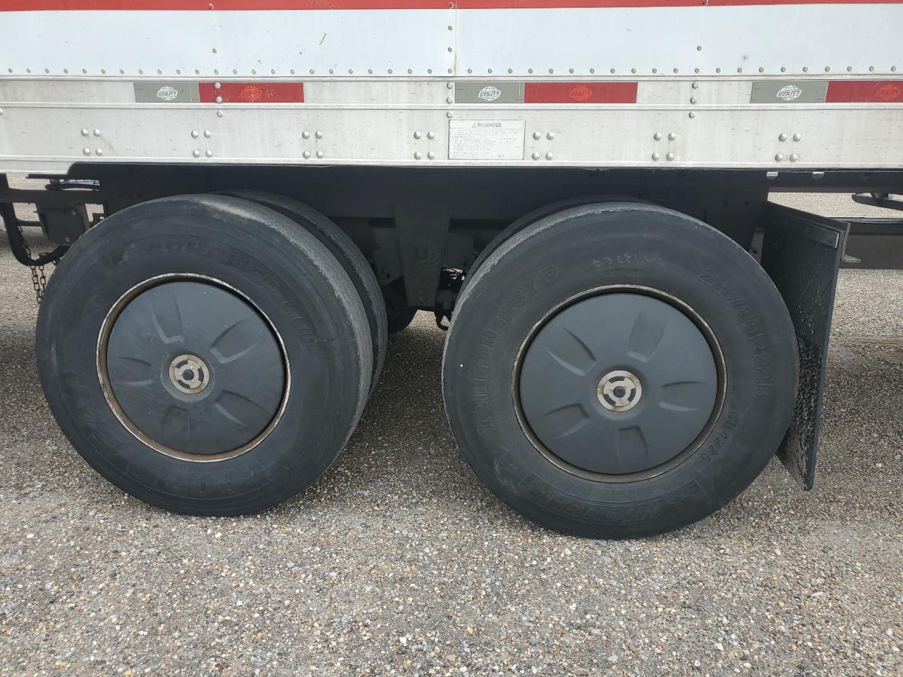 UTILITY ALL Models 2008 VIN 1UYVS25368M323828 photo 9