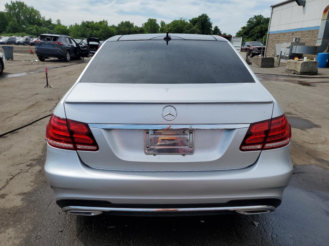 2014 Mercedes-Benz E 250 Bluetec VIN: WDDHF9HBXEA938591 Lot: 62543035