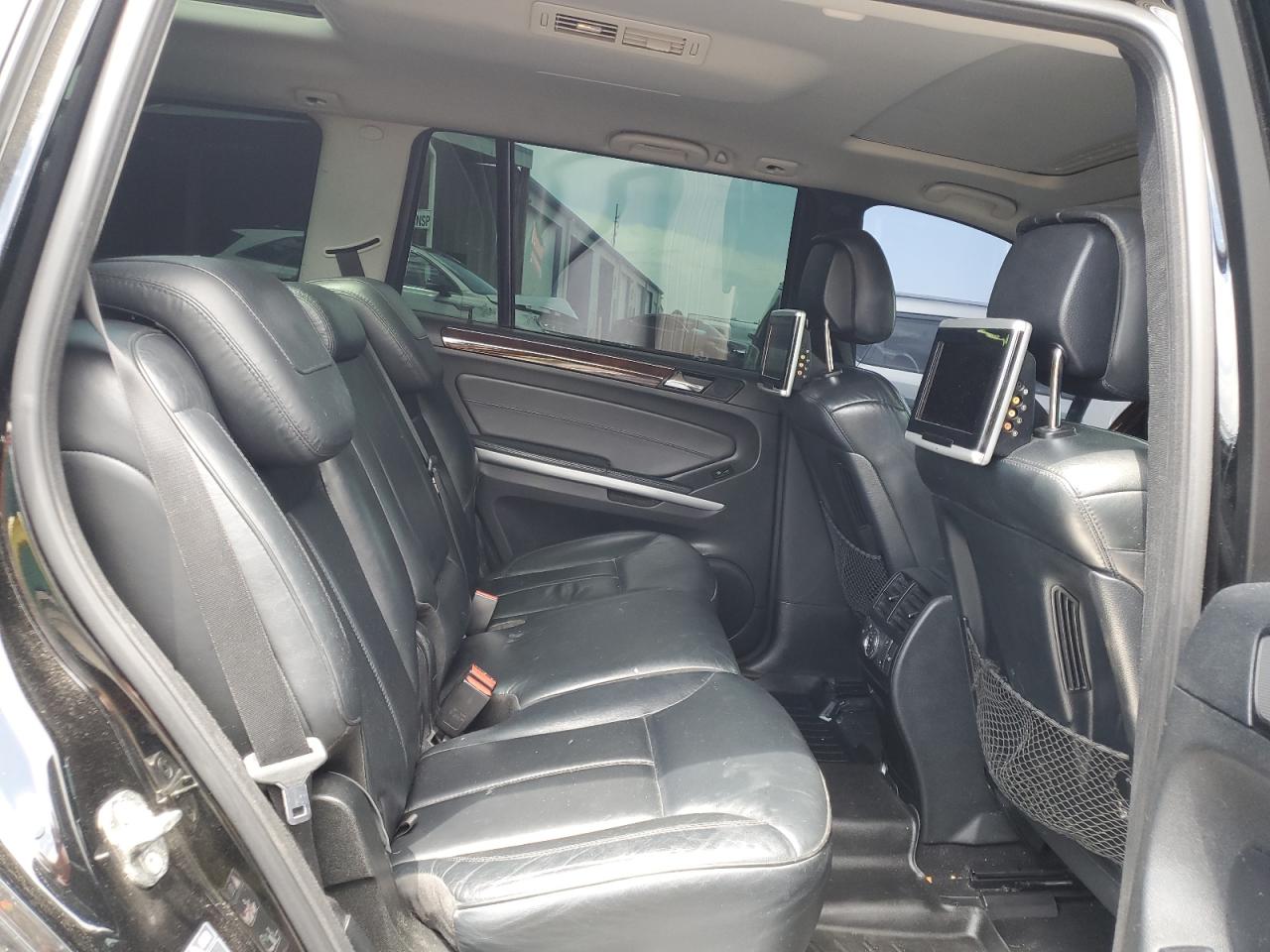 2011 Mercedes-Benz Gl 550 4Matic VIN: 4JGBF8GE2BA646933 Lot: 62670905