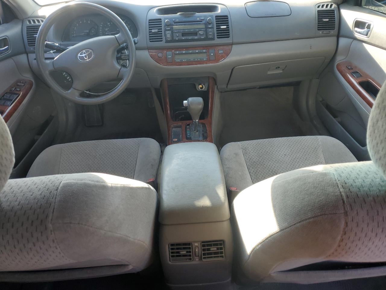2003 Toyota Camry Le VIN: 4T1BE32K33U142832 Lot: 62418385