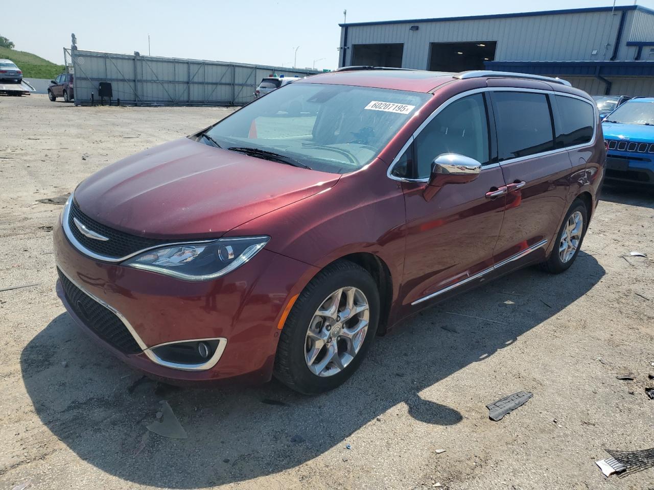 2017 Chrysler Pacifica Limited na sprzedaż w Mcfarland, WI - Hail