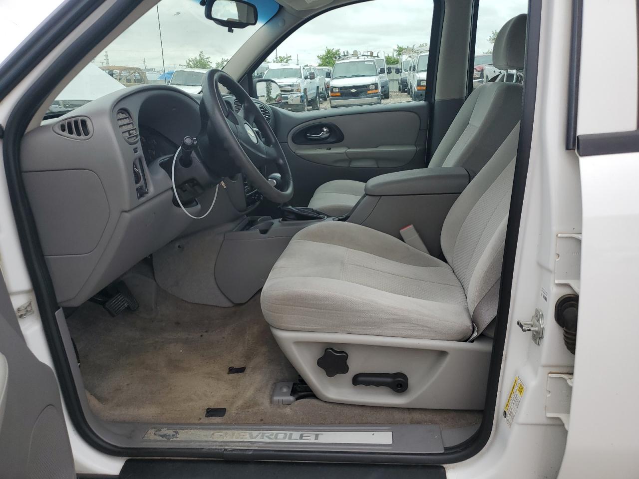 2007 Chevrolet Trailblazer Ls VIN: 1GNDT13S672229817 Lot: 62755895