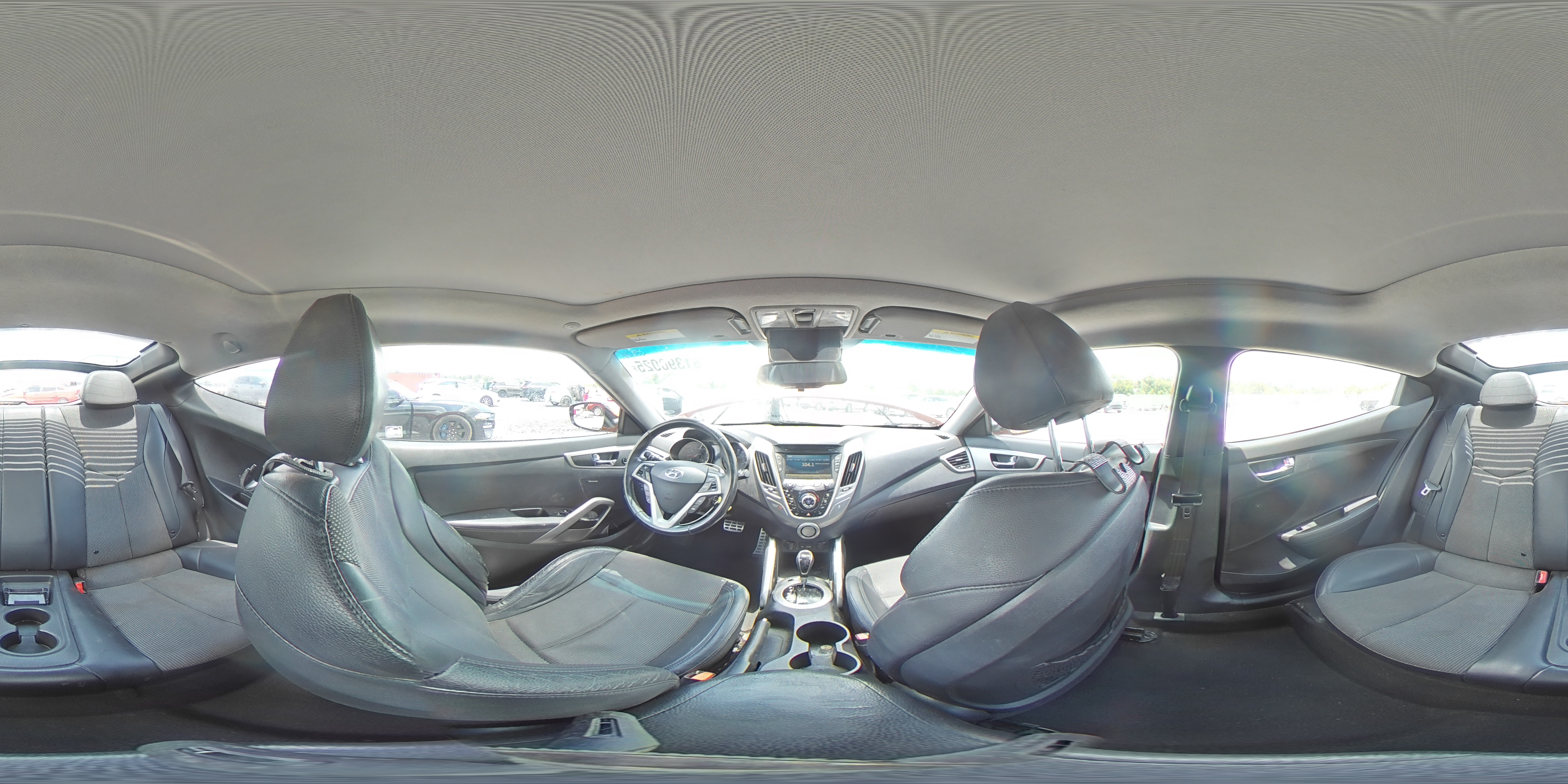 2024 Hyundai Veloster VIN: KMHTC6AD0EU207895 Lot: 61390025