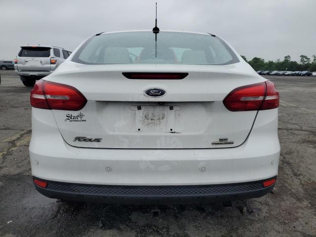  FORD FOCUS 2015 White
