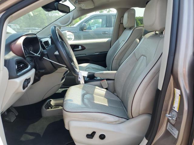  CHRYSLER PACIFICA 2017 Gold