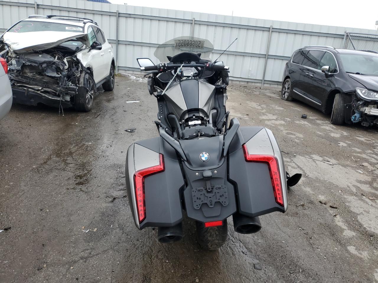 BMW K 2019 VIN WB10F5304KZG18461 photo 4
