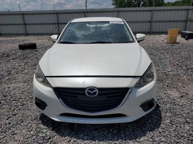 Sedans MAZDA 3 2015 White