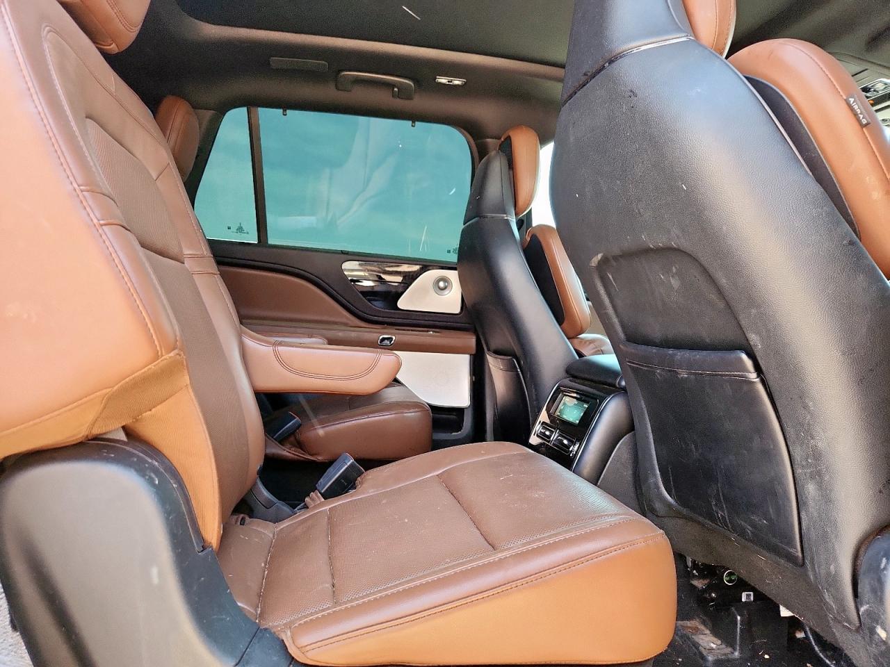 2020 Lincoln Aviator Reserve VIN: 5LM5J7XCXLGL03738 Lot: 60615605