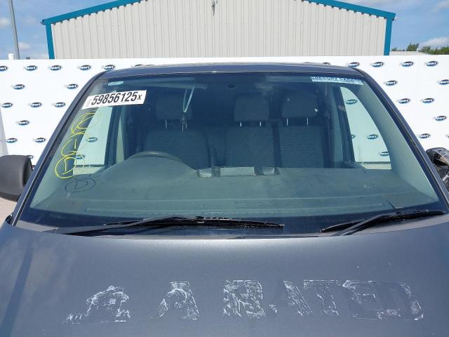 2011 VOLKSWAGEN T-SPORTER