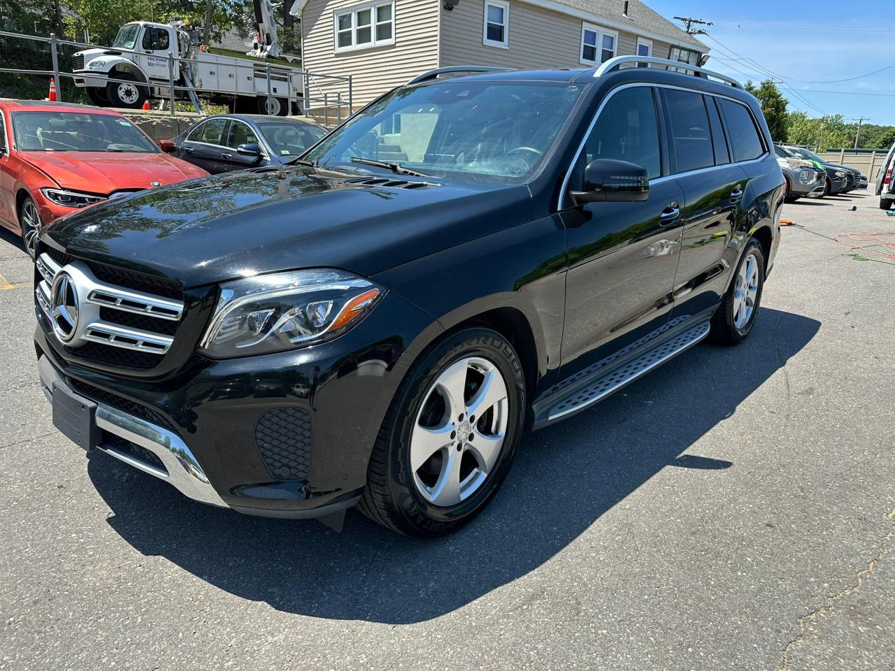 2017 Mercedes-Benz Gls 450 4Matic للبيع في North Billerica، MA - Minor Dent/Scratches