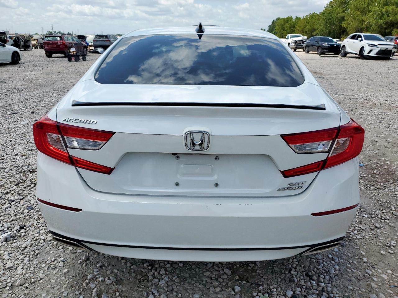 2022 Honda Accord Sport VIN: 1HGCV2F37NA022558 Lot: 61153665