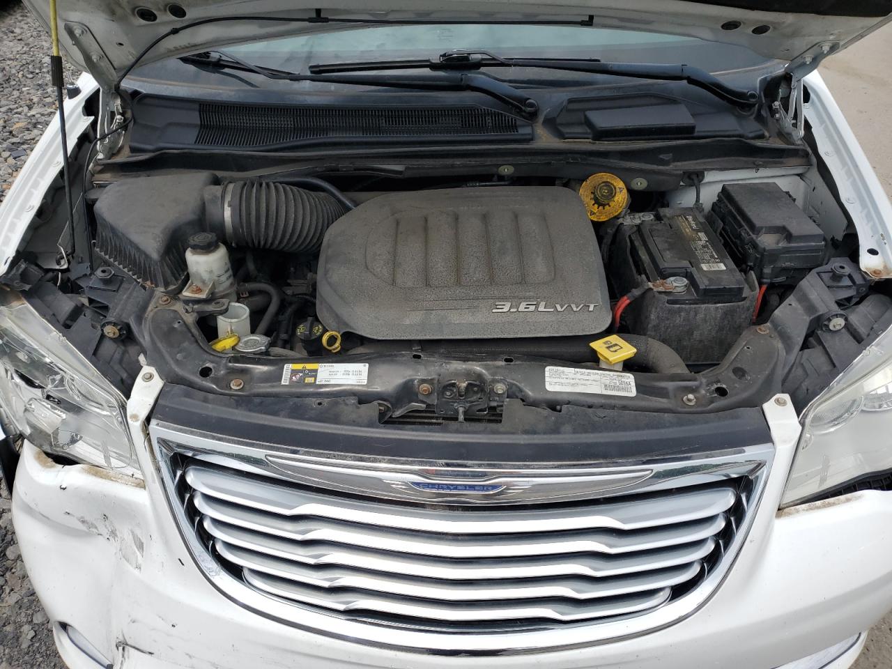 2016 Chrysler Town & Country Touring VIN: 2C4RC1BG2GR293706 Lot: 62718225