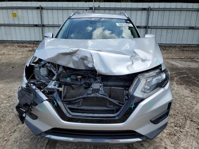  NISSAN ROGUE 2019 Srebrny