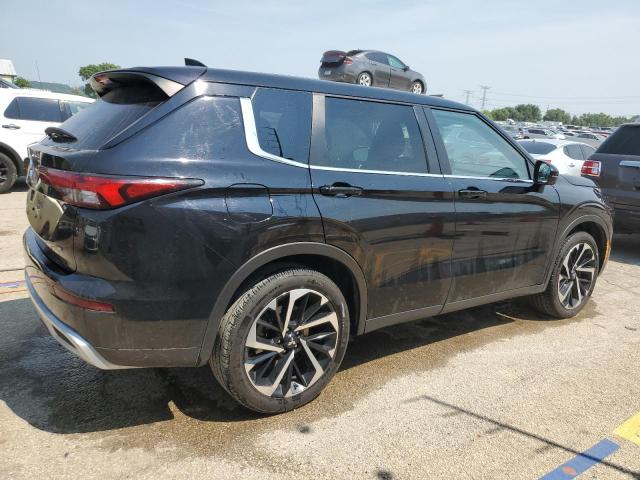  MITSUBISHI OUTLANDER 2022 Czarny