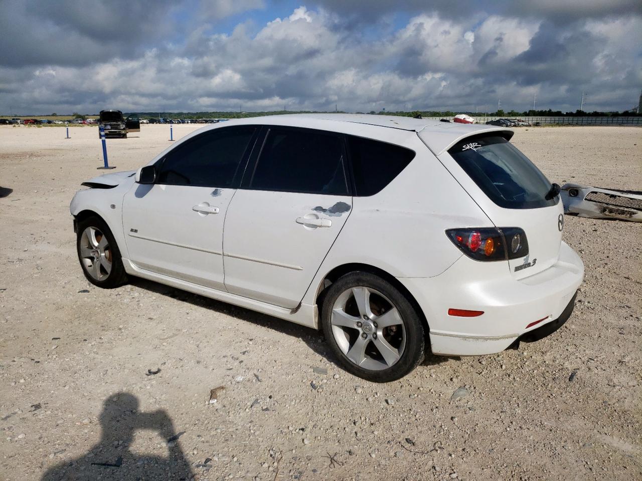 MAZDA MAZDA3 2006 VIN JM1BK143461479460 фото 2