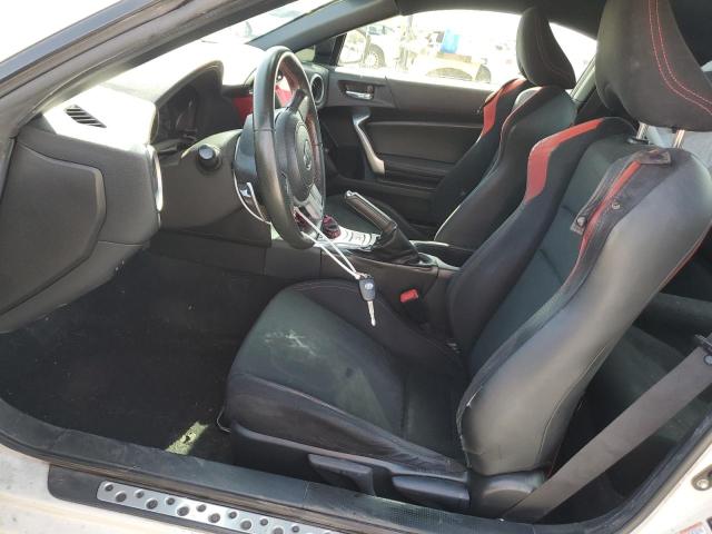  TOYOTA SCION 2016 Білий