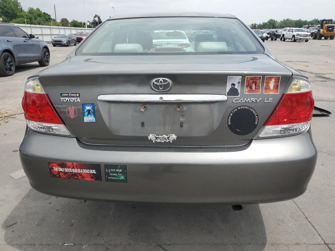 2005 Toyota Camry Le VIN: 4T1BE32K75U968392 Lot: 62611625